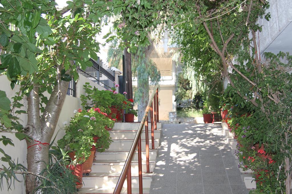 Valkaniotis Apartments Loutra Edipsou  Exterior foto